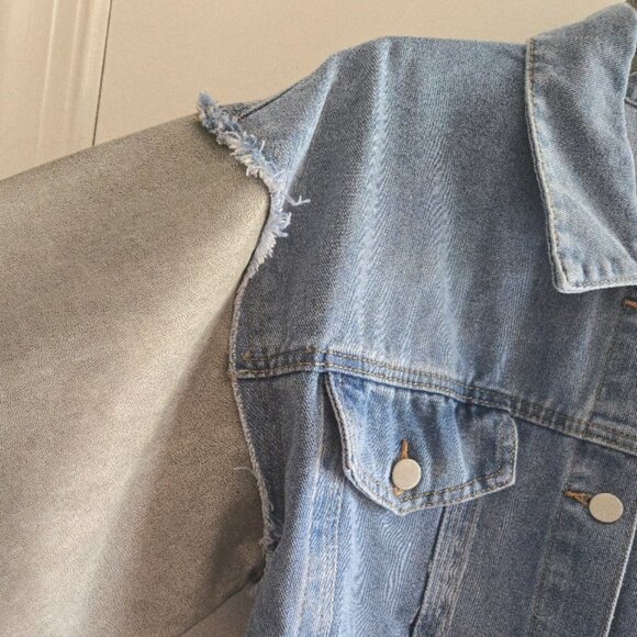 SOLD 😞 OUT - Picture 6 of 13